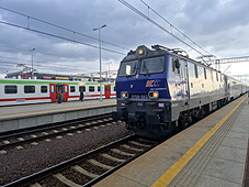 min 790 64.jpg